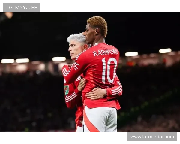 费迪南德建议曼联不签勒温应以奥比为中心培养球队未来